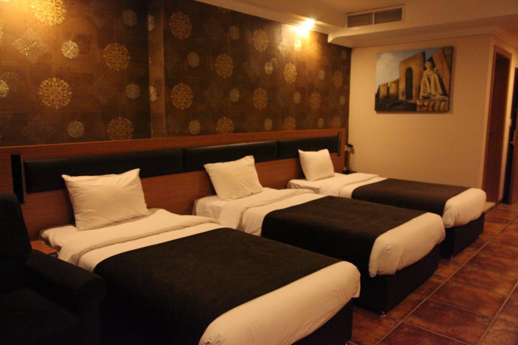 Merci Hotel Erbil Room photo